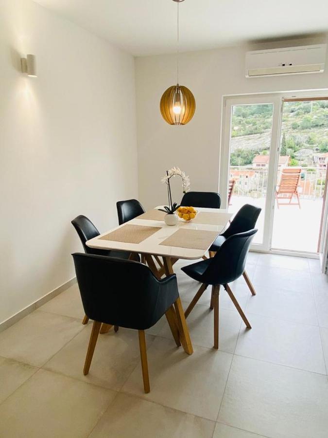 New Apartment With Panoramic View Stomorska Buitenkant foto