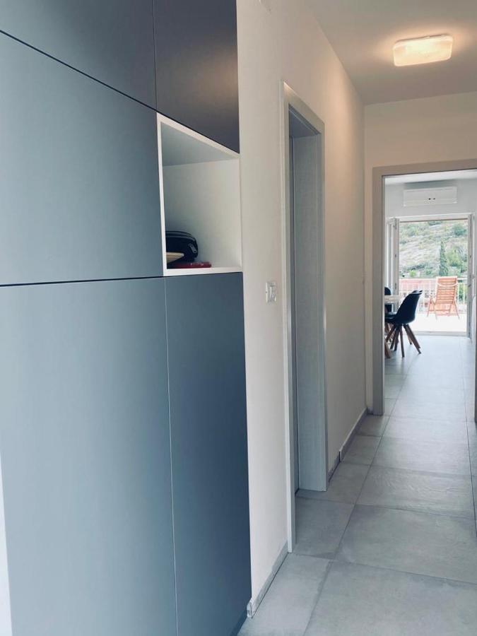 New Apartment With Panoramic View Stomorska Buitenkant foto