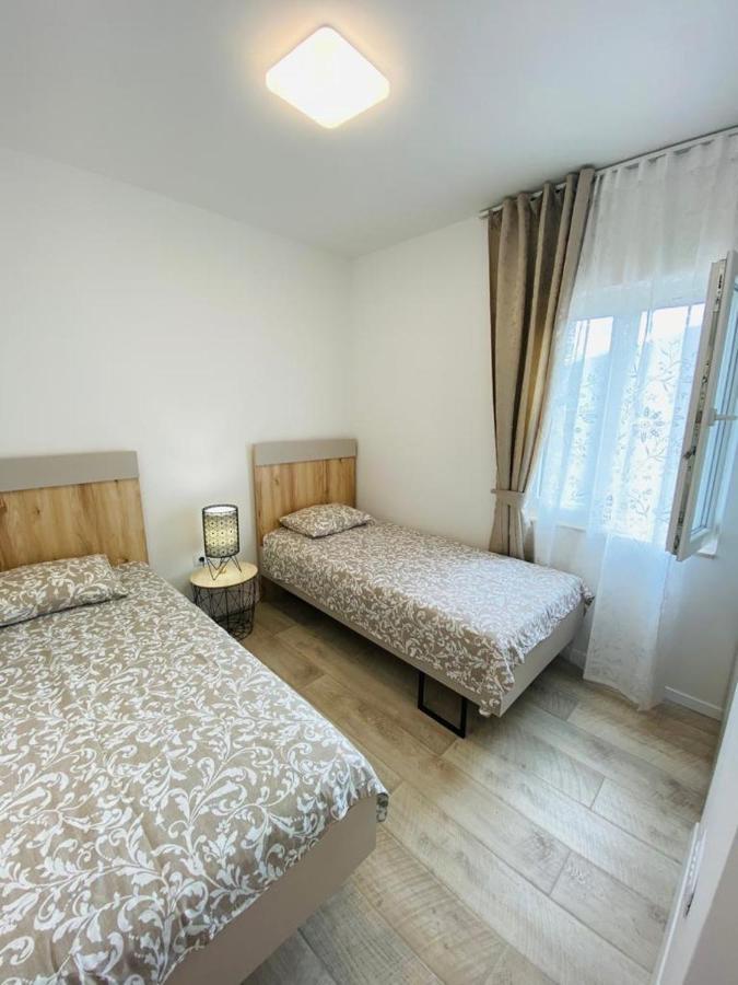 New Apartment With Panoramic View Stomorska Buitenkant foto