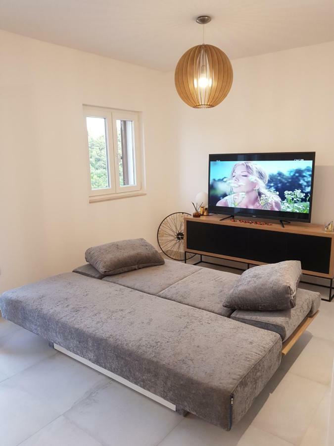 New Apartment With Panoramic View Stomorska Buitenkant foto